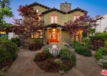 709 10th St Santa Monica luxury home